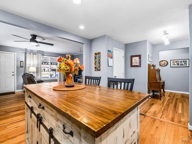 3016 Nuckolls Ave, Pueblo, CO 81004