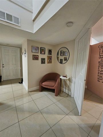 13063 SW 88th Ter S 201-B, Miami, FL 33186