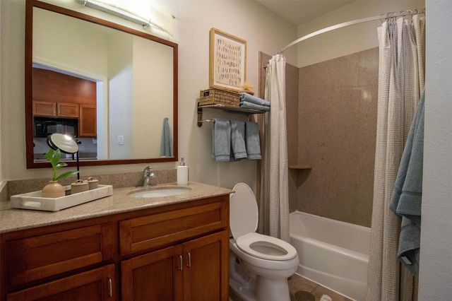 8719 Farm Market 1960 West Road 312, Houston, TX 77070