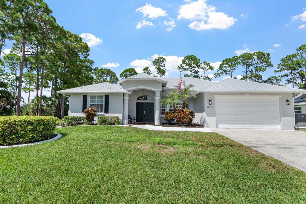 1297 SW Ingrassina Avenue, Port St Lucie, FL 34953
