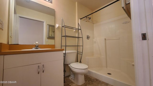 1018 Grand Hickory Circle, Holly Hill, FL 32117