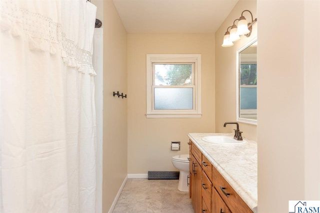 419 McKinley Avenue, North Mankato, MN 56003