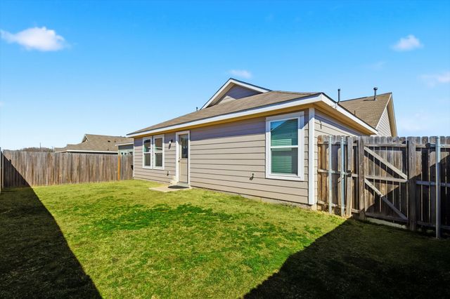 2928 Dora Drive, Fort Worth, TX 76119