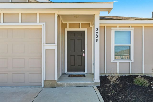 2928 Dora Drive, Fort Worth, TX 76119