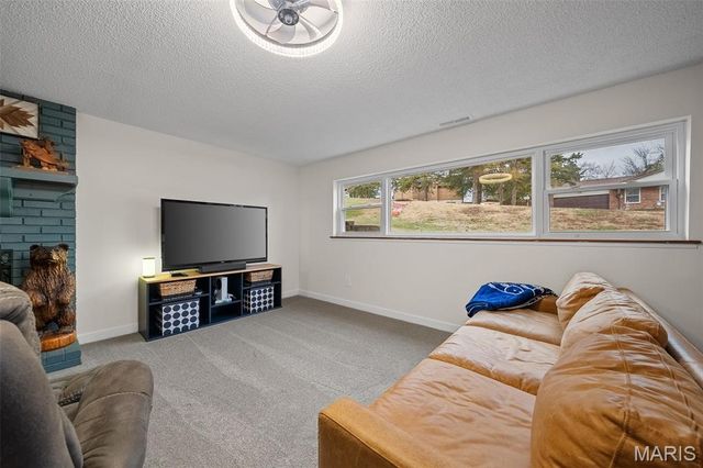 104 Forest Hills Drive, Eureka, MO 63025