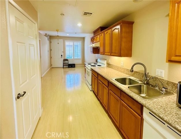 111 N 2nd 316, Alhambra, CA 91801