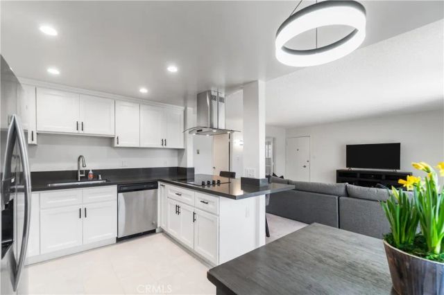 2940 W Carson 207, Torrance, CA 90503