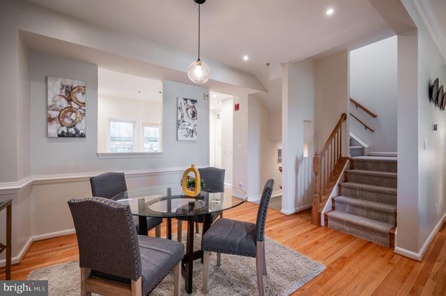 122 SANBORN PL, Alexandria, VA 22305