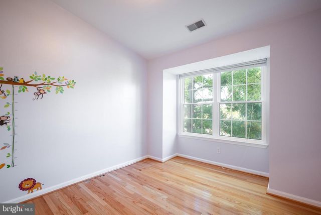 122 SANBORN PL, Alexandria, VA 22305