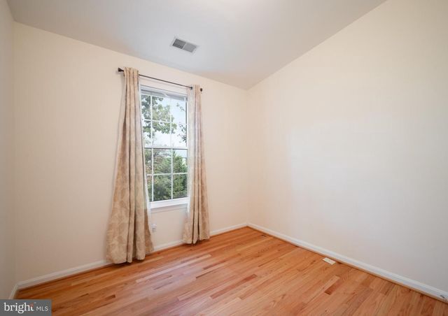 122 SANBORN PL, Alexandria, VA 22305