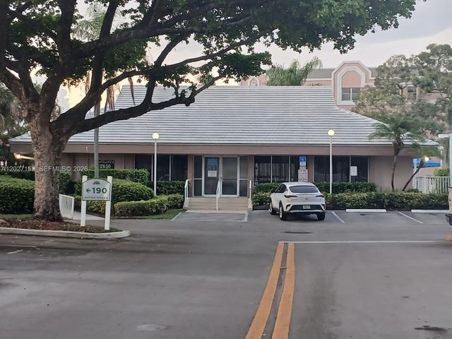 2603 NW 103rd Avenue 110, Sunrise, FL 33322
