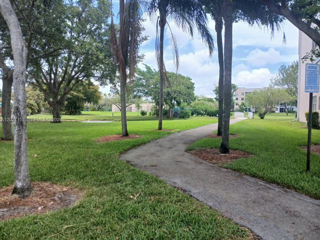 2603 NW 103rd Avenue 110, Sunrise, FL 33322