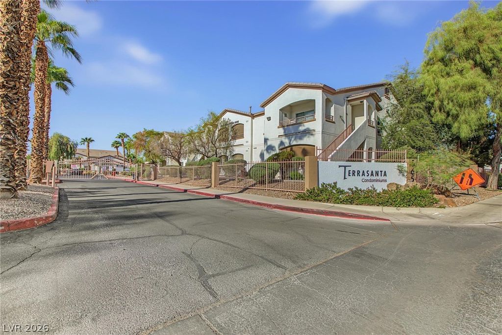 5655 East Sahara Avenue 1069, Las Vegas, NV 89142 — exterior