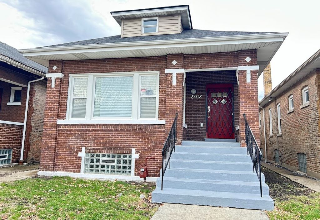 8018 S Laflin Street, Chicago, IL 60620
