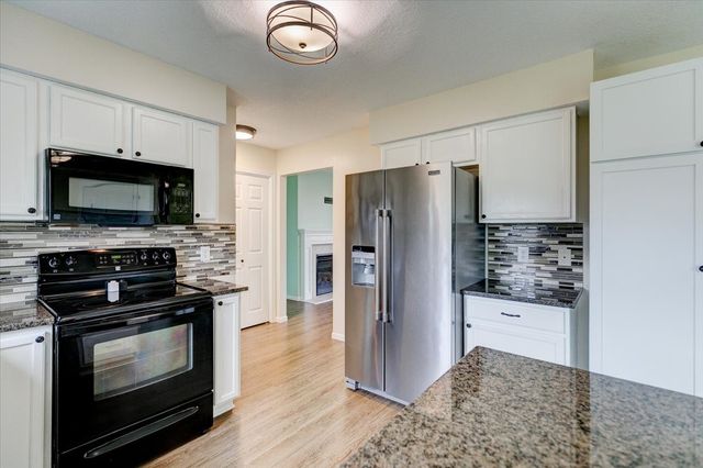2313 Park Avenue, Granger, IA 50109