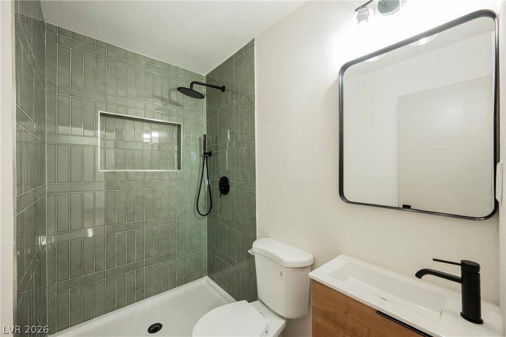 412 Gilday Avenue, North Las Vegas, NV 89030 — photo 3