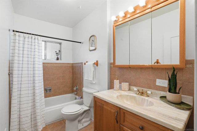 3775 GOLDFINCH STREET, San Diego, CA 92103