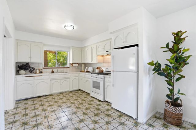 3775 GOLDFINCH STREET, San Diego, CA 92103