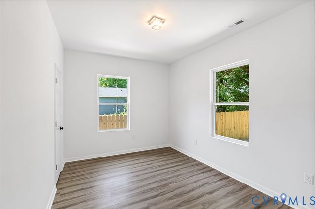 1149 Hinton St, Petersburg, VA 23803