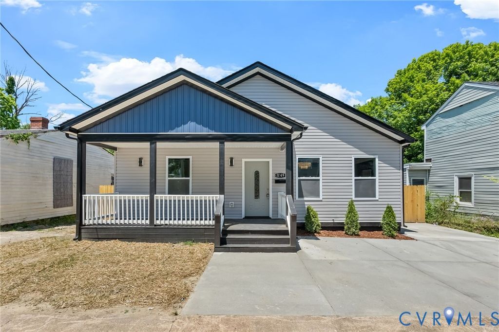 1149 Hinton St, Petersburg, VA 23803