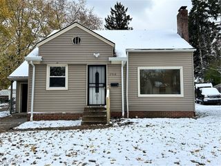 17916 North Boulevard, Maple Heights, OH 44137