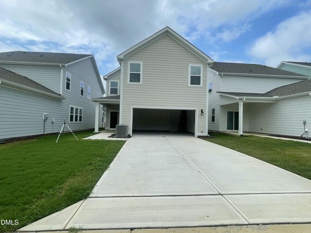 513 Dorset Stream Drive, Fuquay Varina, NC 27526