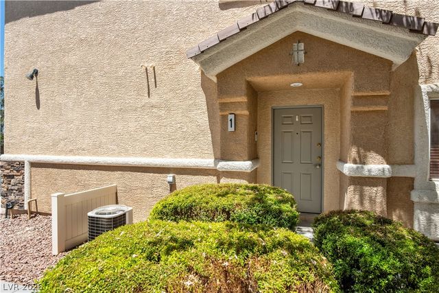 3520 Glorious Iris Place 1, North Las Vegas, NV 89084