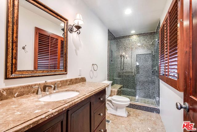 1308 S Stanley Avenue, Los Angeles, CA 90019