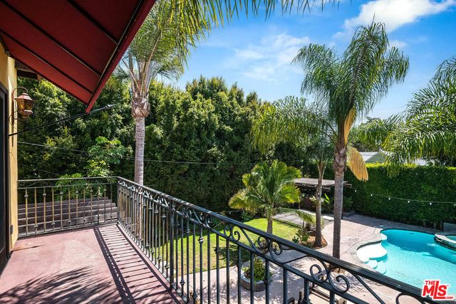 1308 S Stanley Avenue, Los Angeles, CA 90019