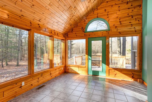 2074 W Olson Road, Sanford, MI 48657