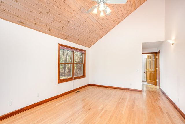 2074 W Olson Road, Sanford, MI 48657