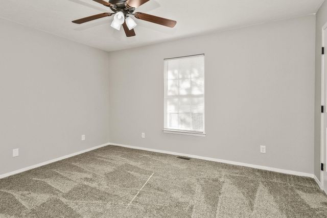 1850 N Robberson Avenue, Springfield, MO 65803