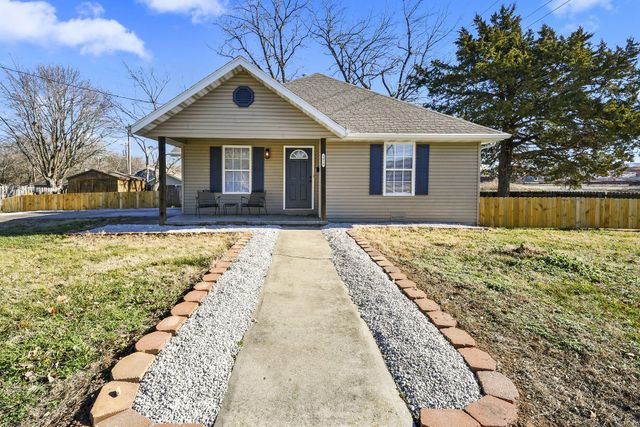 1850 N Robberson Avenue, Springfield, MO 65803
