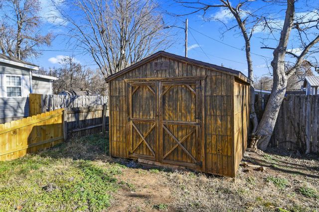 1850 N Robberson Avenue, Springfield, MO 65803