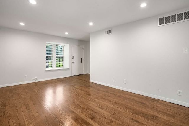 7615 Woodthrush Drive 15, Dallas, TX 75230