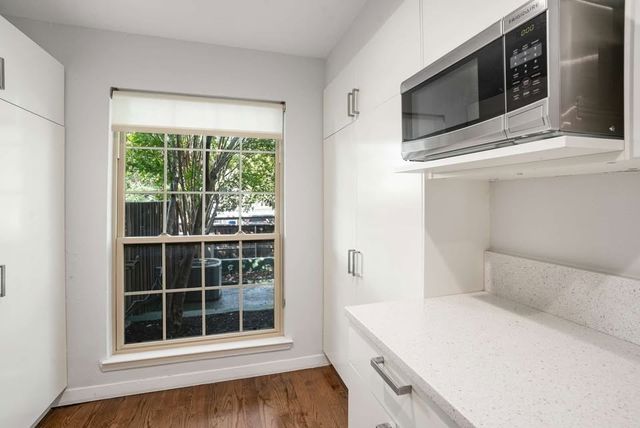 7615 Woodthrush Drive 15, Dallas, TX 75230