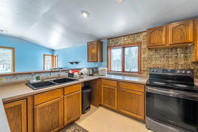 221511 COUNTY ROAD B, Marathon, WI 54448