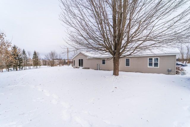 221511 COUNTY ROAD B, Marathon, WI 54448