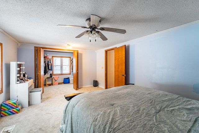 221511 COUNTY ROAD B, Marathon, WI 54448