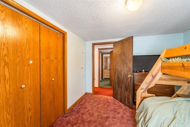 221511 COUNTY ROAD B, Marathon, WI 54448