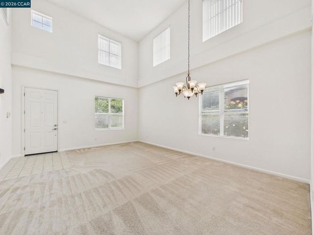 2072 Schell Mountain Way, Antioch, CA 94531