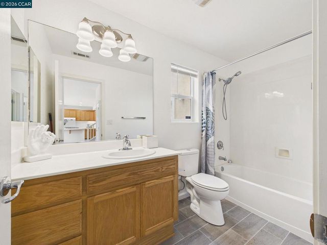 2072 Schell Mountain Way, Antioch, CA 94531