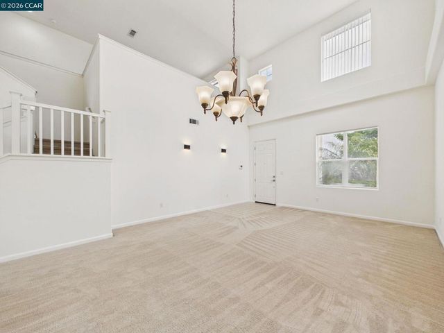 2072 Schell Mountain Way, Antioch, CA 94531