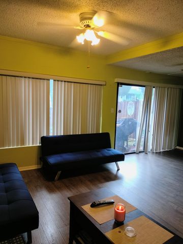 4213 NW 76th Avenue 4213, Davie, FL 33024