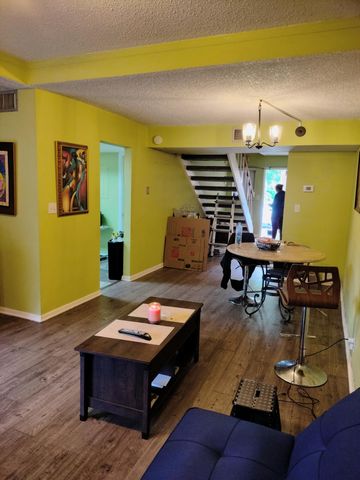 4213 NW 76th Avenue 4213, Davie, FL 33024