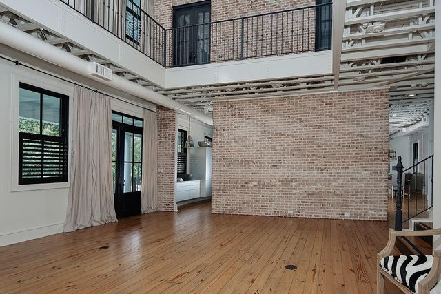 30 East Bay Boulevard, The Woodlands, TX 77380