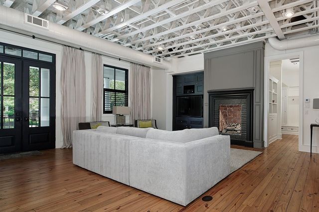 30 East Bay Boulevard, The Woodlands, TX 77380