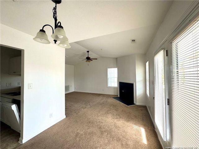 208 Waterdown Drive 10, Fayetteville, NC 28314