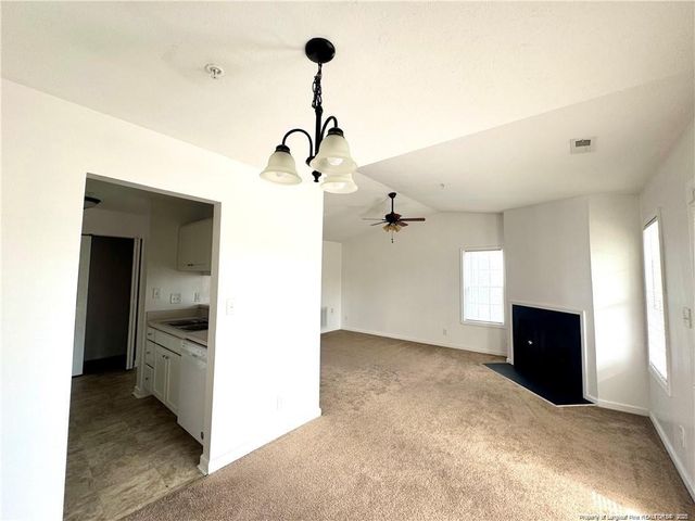 208 Waterdown Drive 10, Fayetteville, NC 28314