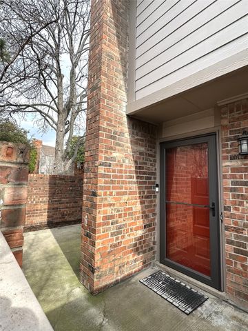 18240 Midway Road 902, Dallas, TX 75287